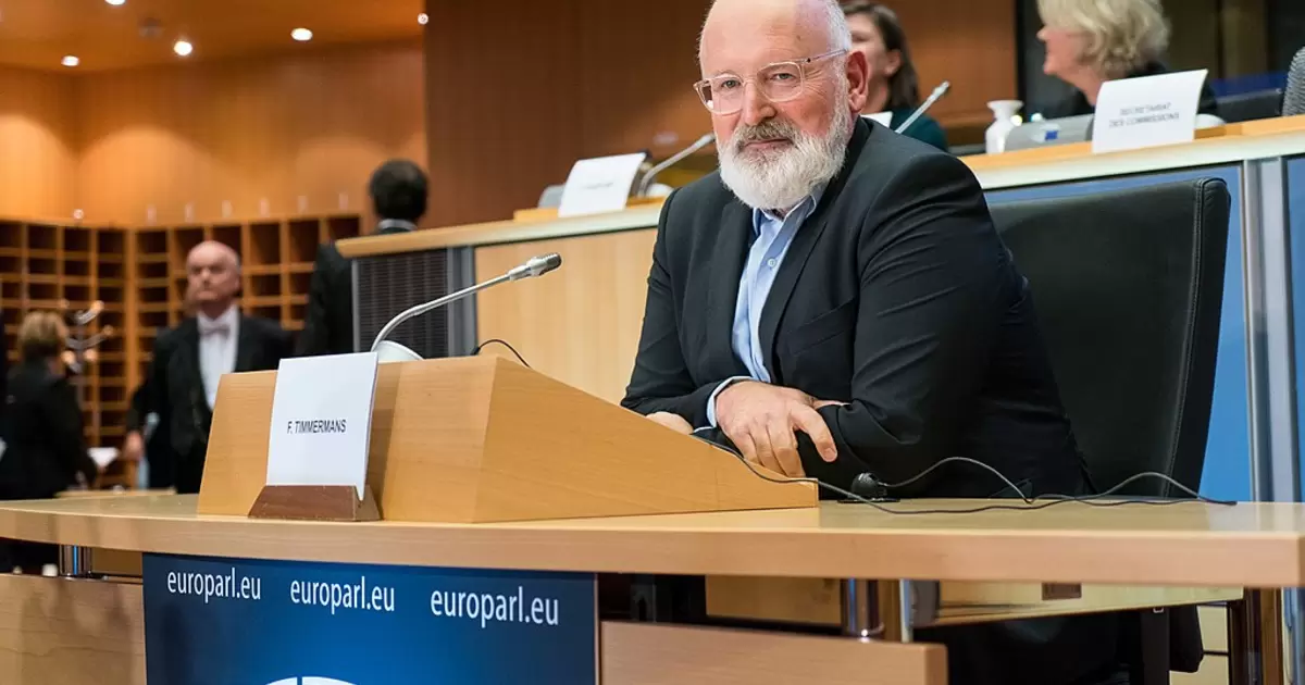 1024px-Hearing_of_Frans_Timmermans_(the_Netherlands)_-_Executive_Vice_President-Designate_-_European_Green_Deal_(48866429362).jpg