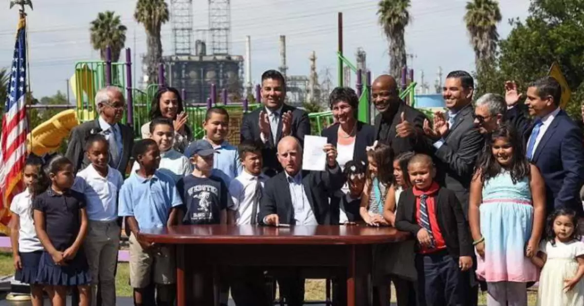 Governor Brown after signing the nation's toughest super pollutant restrictions into law. Photo Credit: California State Senate.