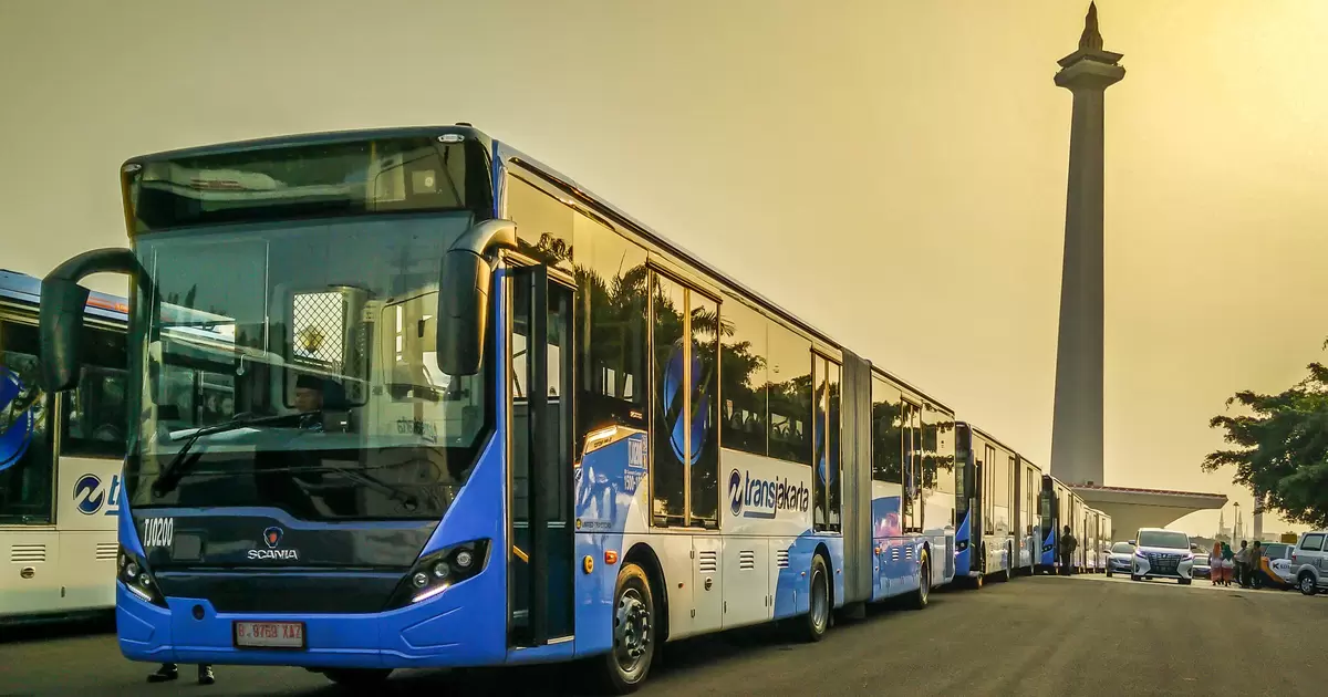 A soot-free bus in Jakarta, Indonesia (photo: Scania)